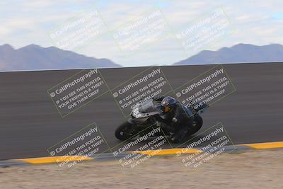 media/Sep-11-2022-SoCal Trackdays (Sun) [[81b7e951af]]/Bowl (820am)/